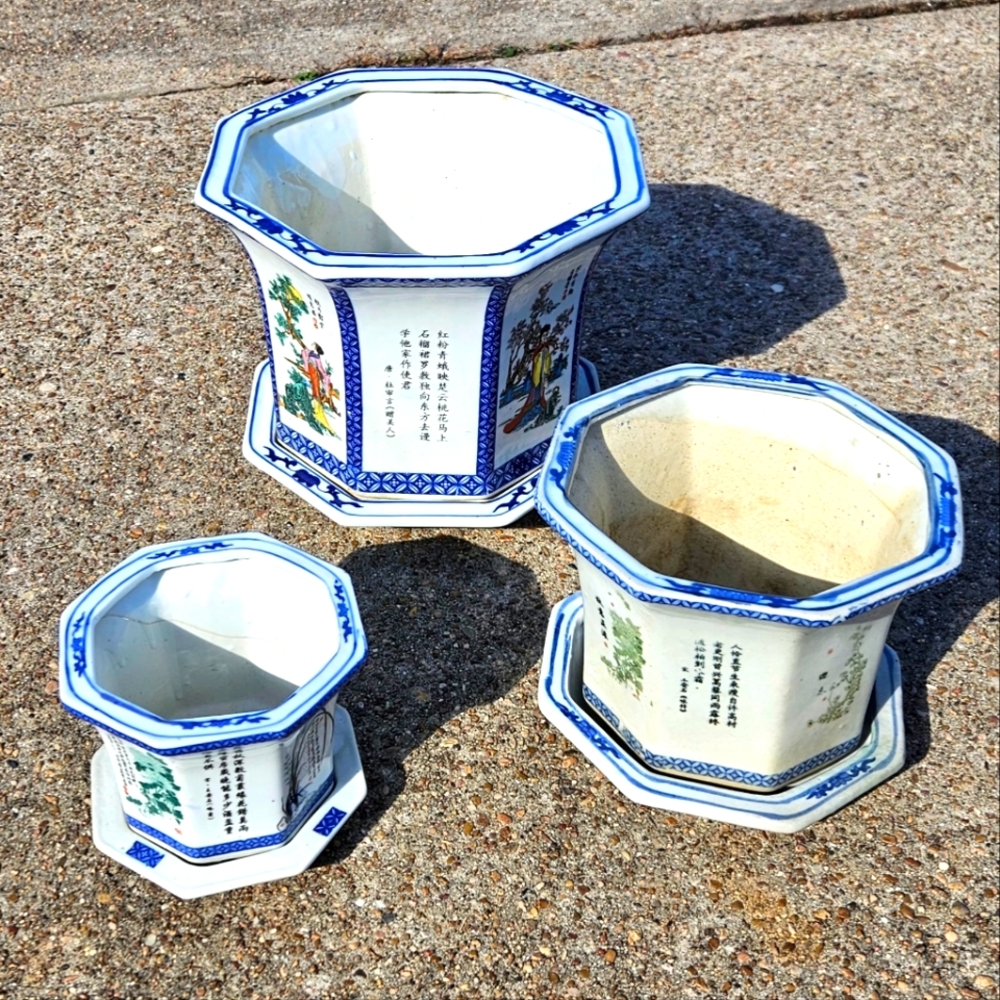Set of 3 vintage Chinese porcelain planter